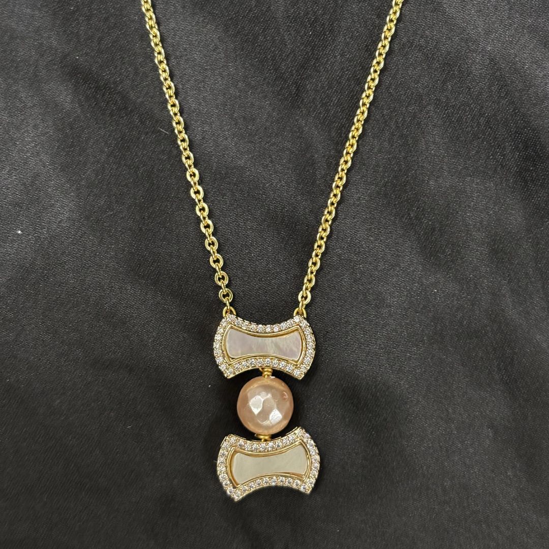 Gold-Plated Pearl & Diamond Statement Chain Pendant (Copy)
