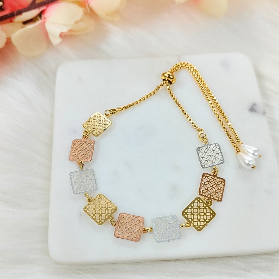 Bdiva 18K Gold Plated Light Weight Square Bracelet