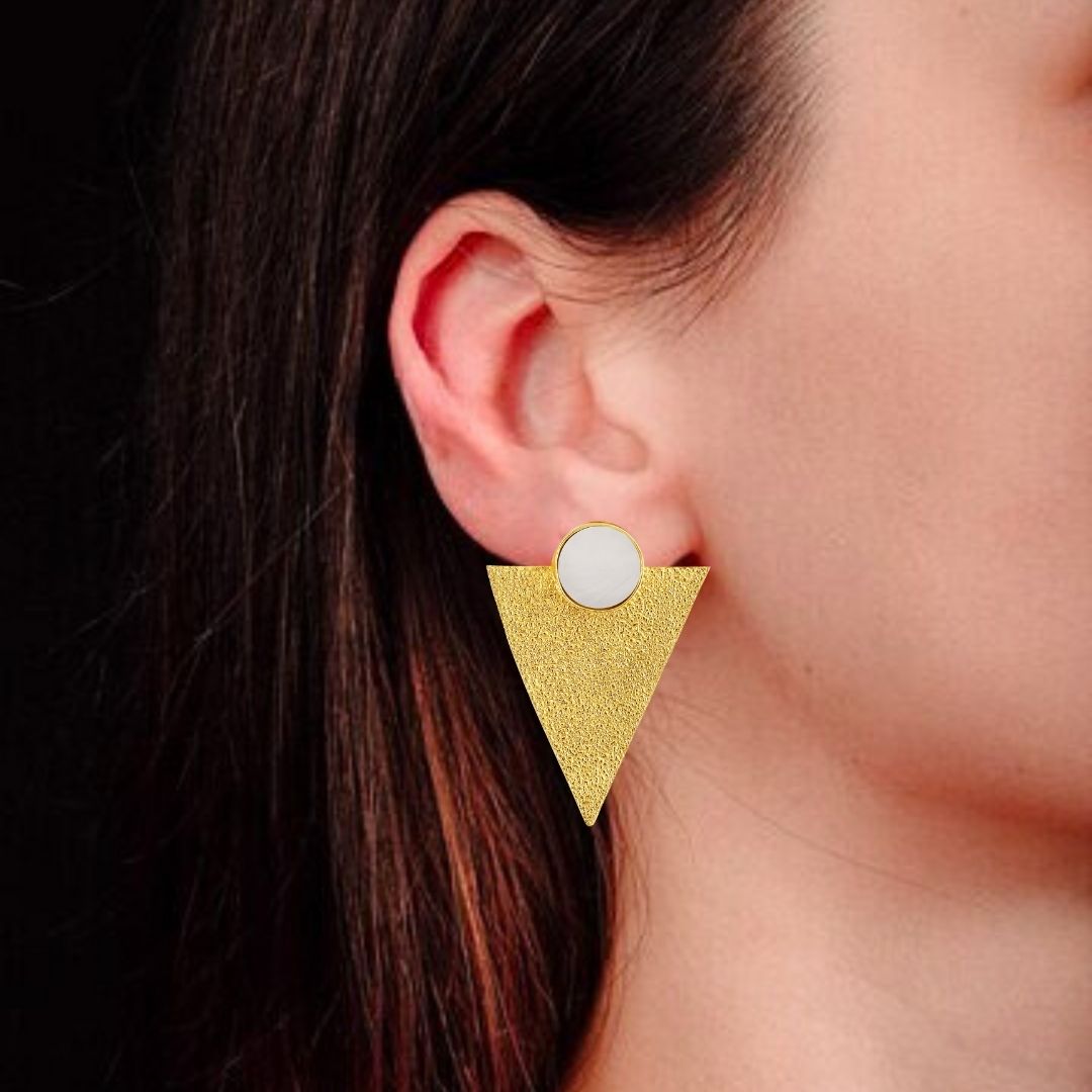 BDiva18k Gold Plated Mother Of Pearl Geometric Gold Statement Earrings