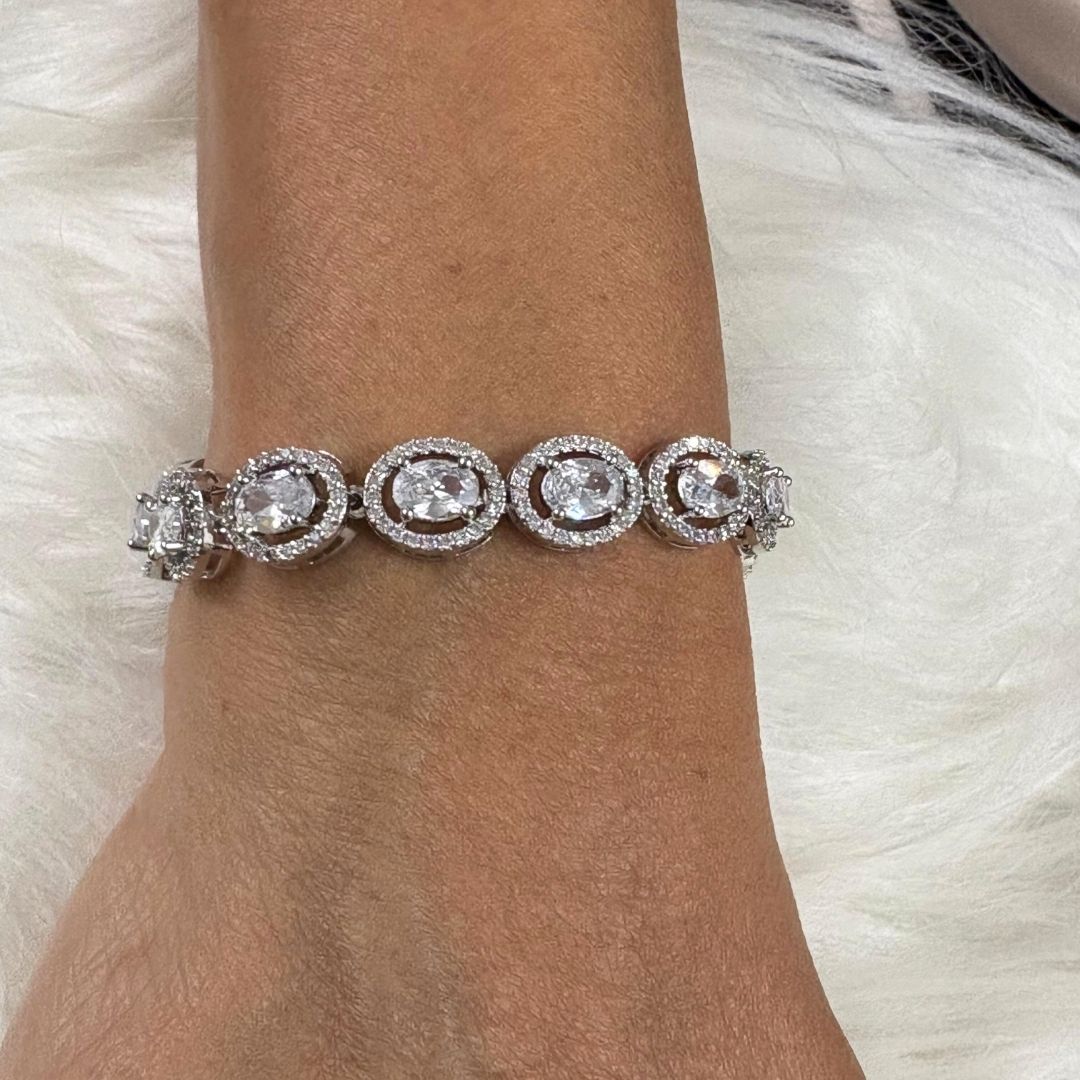 Bdiva Rhodium Plated Cubic Zirconia Stunning Oval Shaped Tennis Bracelet
