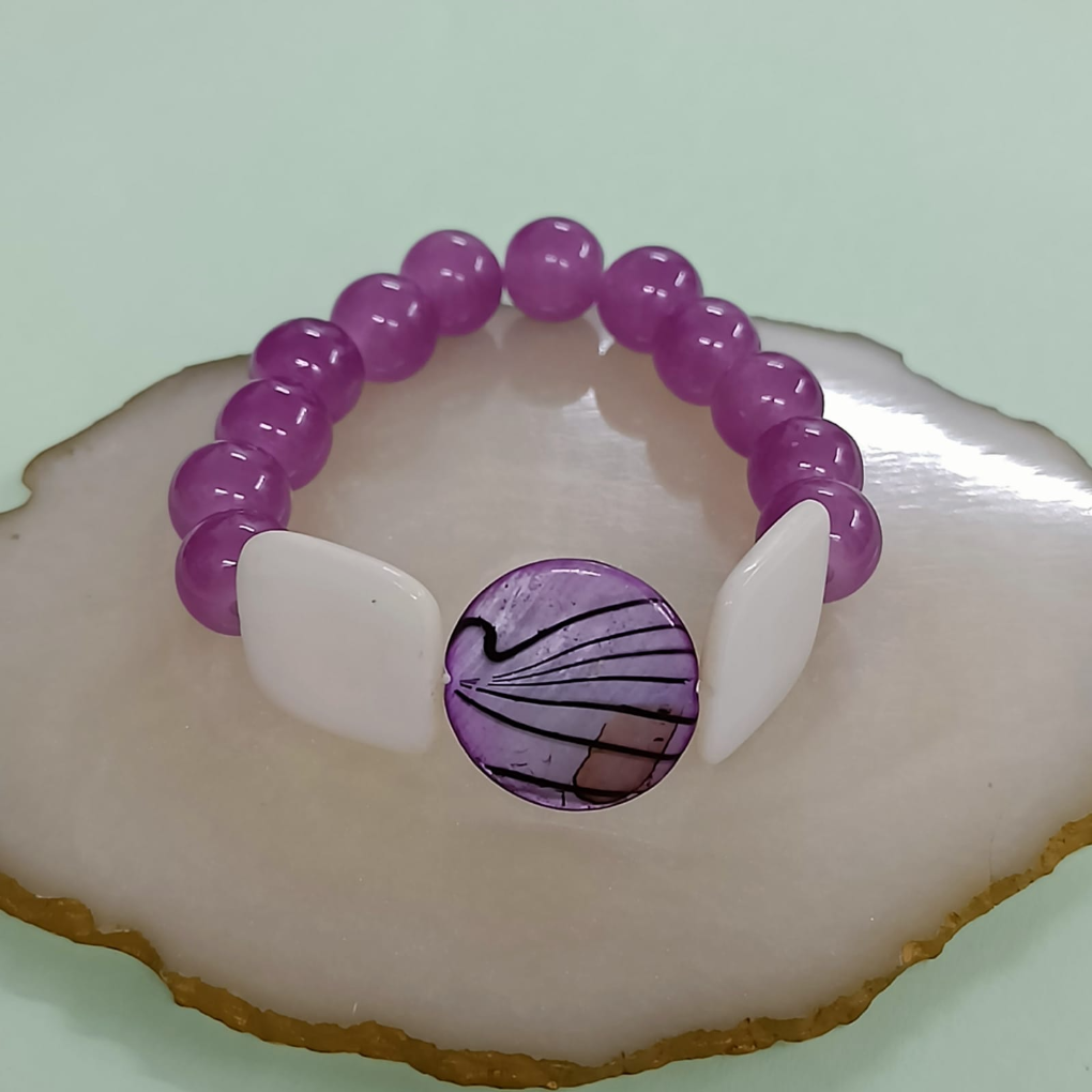 Bdiva Shell Pearl Bracelet with Mauve Pearl Stone.