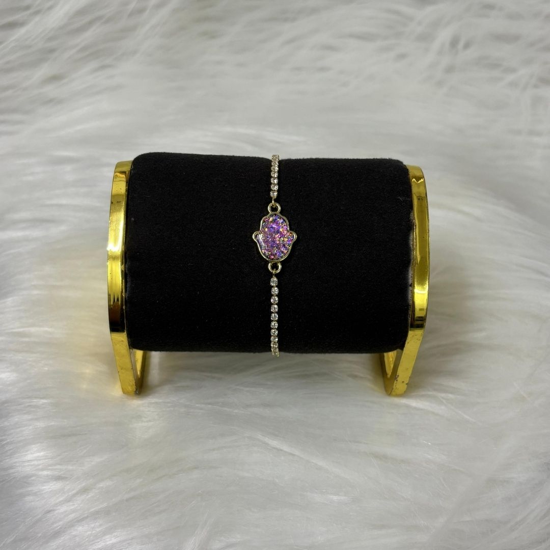 Spark of Protection – Dazzling Gold-Plated Hamsa Bracelet