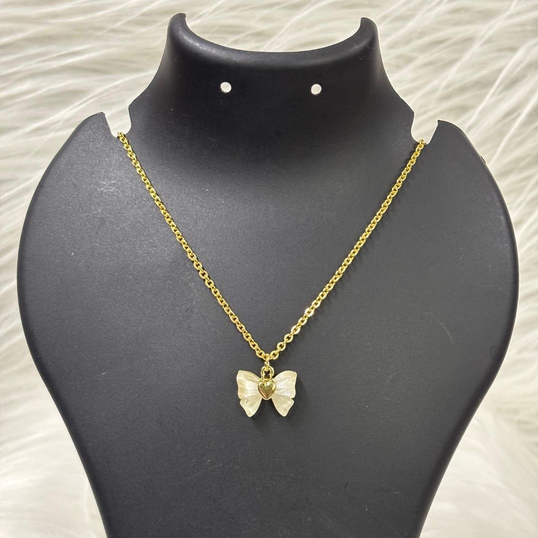 High Quality Gold Plated Ivory Grace Butterfly Chain Pendant