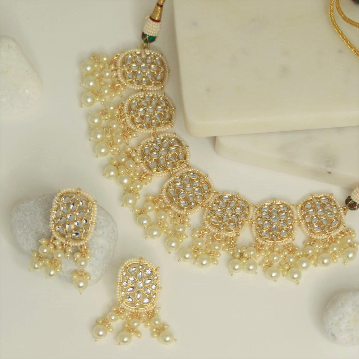 Bdiva 18K Gold Plated Kundan Semi Cultured White Pearl Choker.