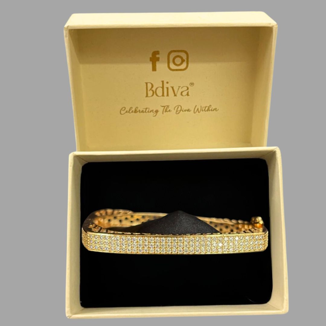 Silver Regal Glam Rose Gold-Plated Square Bangle – Bold, Chic & Timeless