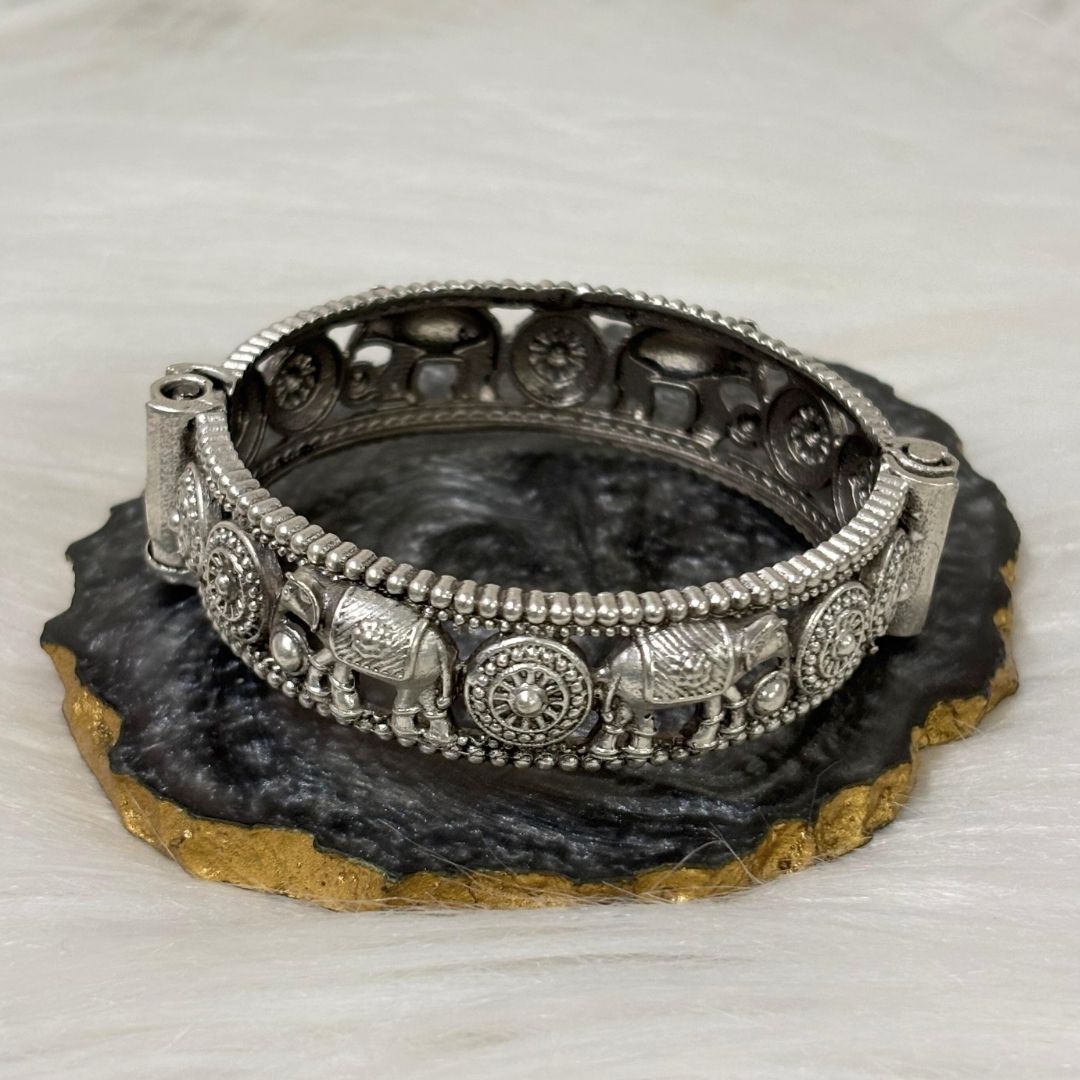 Vintage Elephant Oxidized Antique Statement Bangle
