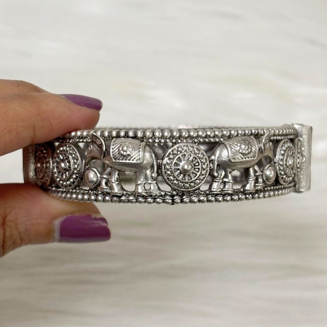 Vintage Elephant Oxidized Antique Statement Bangle