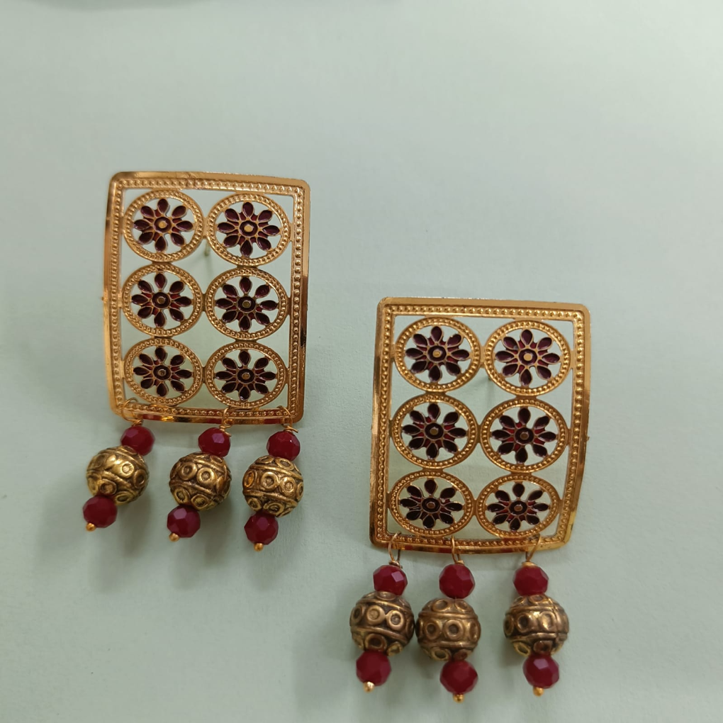 Bdiva 18K Gold Plated Intricately Carved Red Beads Rectangular Choker Necklace.