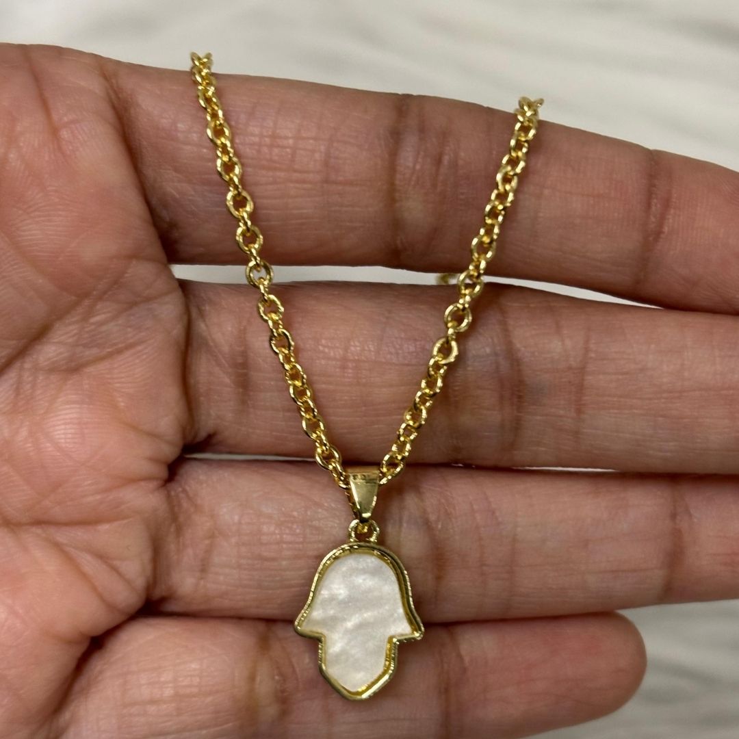 Gold‑Plated Hamsa Pendant Chain with Mother‑of‑Pearl Charm