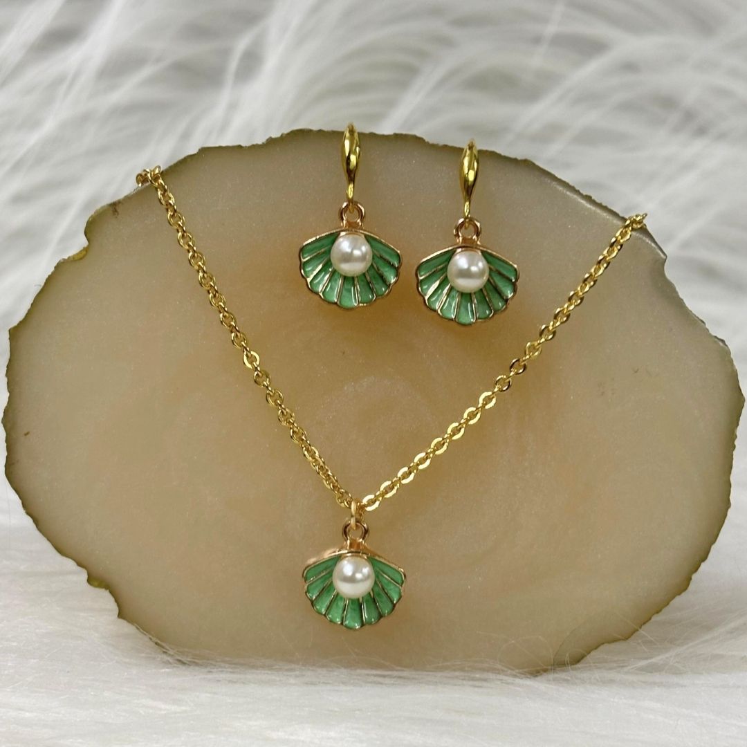 Gold-Plated Coastal Charm Mint Enamel Pearl Set