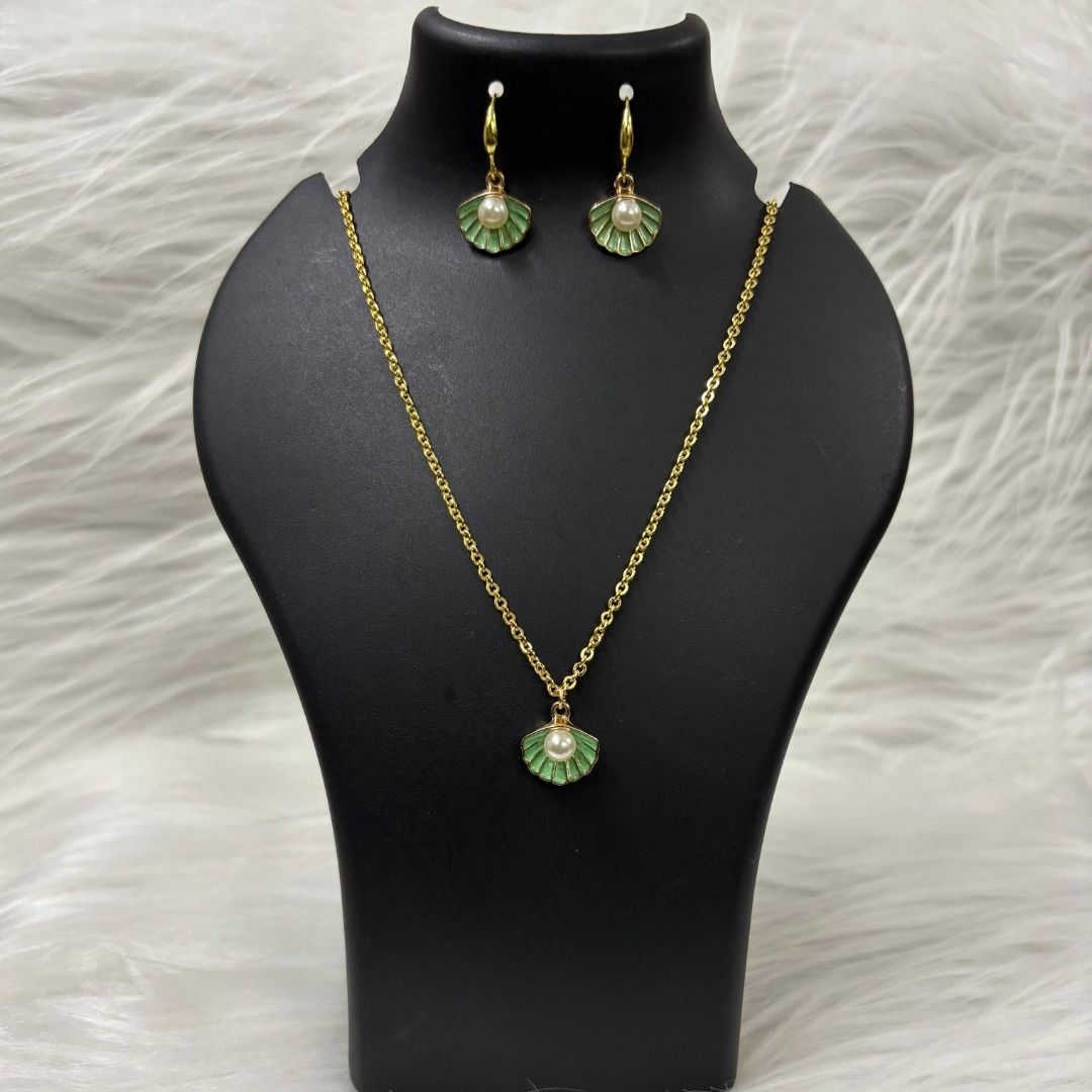 Gold-Plated Coastal Charm Mint Enamel Pearl Set