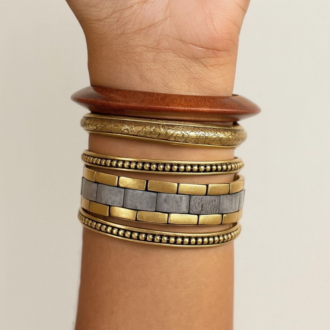 Gold Plated Stone Chips Regal Charm Set of Bangles