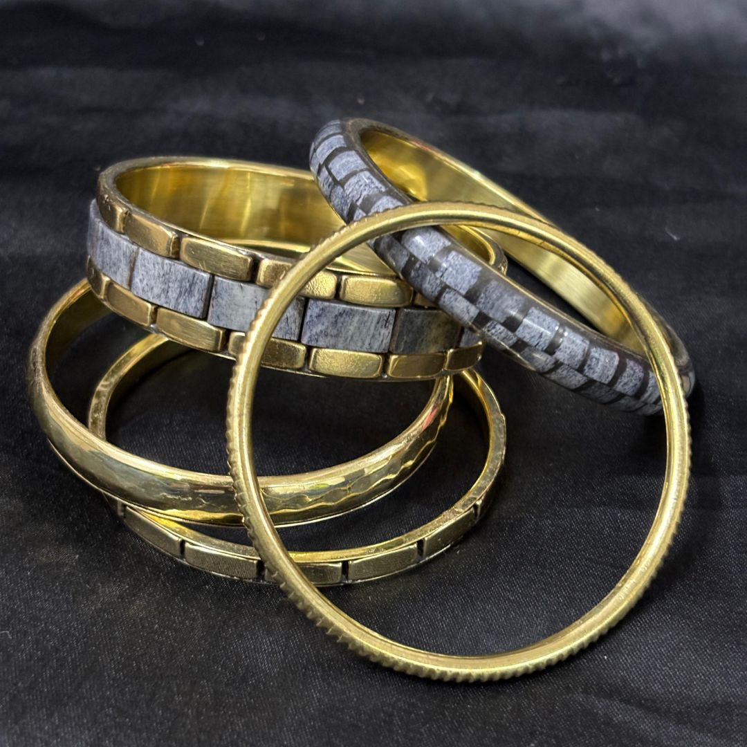 Gold Plated Stone Chips Regal Charm Set of Bangles