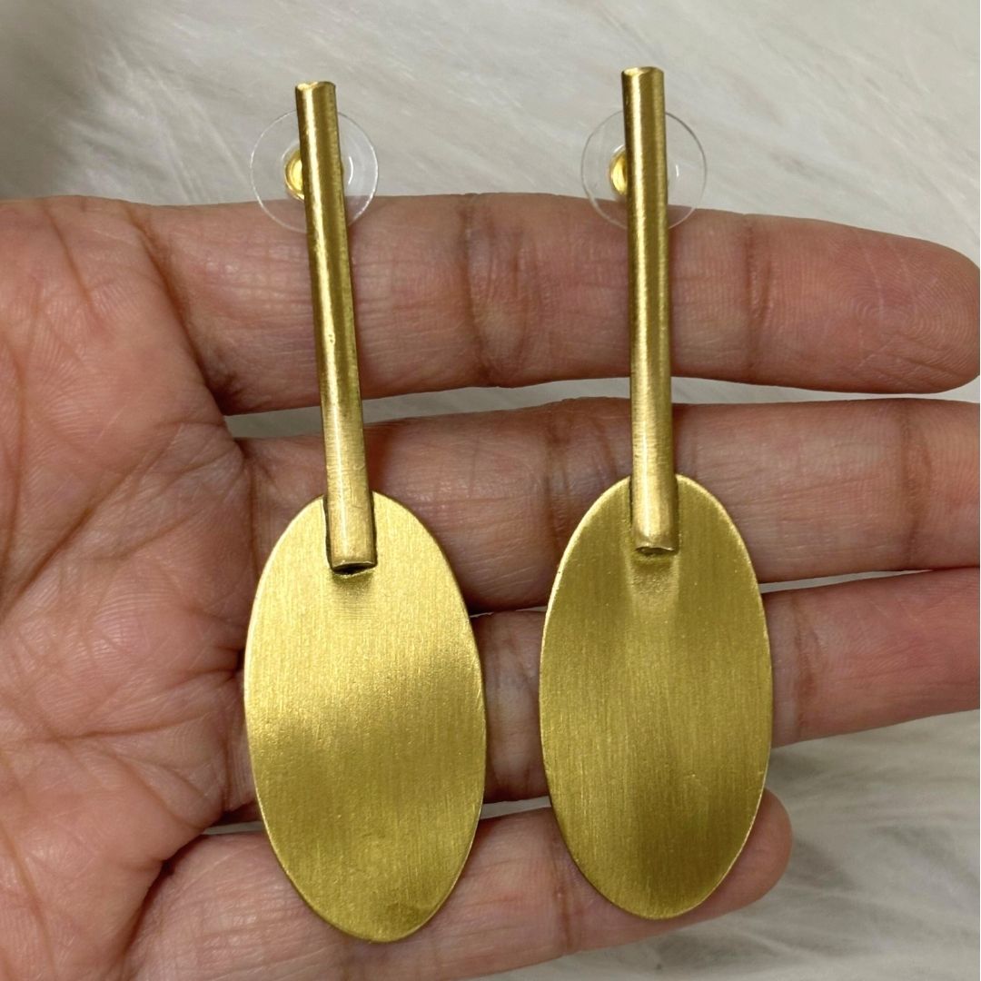 High-Quality Matte Gold-Plated Minimalist Dangle Earring