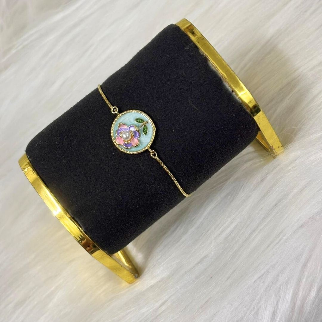 Gold Plated Floral Charm Bracelet