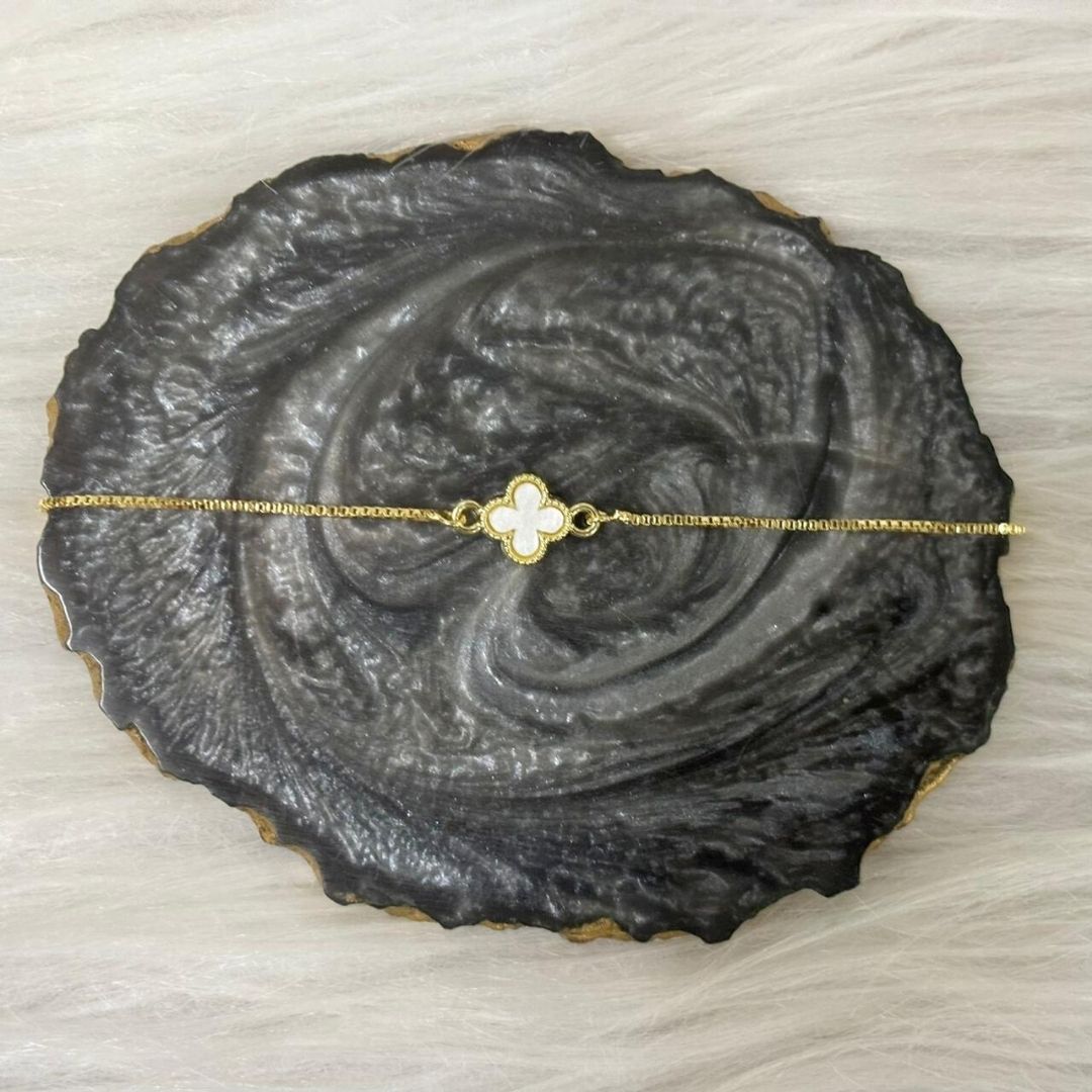 Clover Grace Gold-Plated Adjustable Bracelet