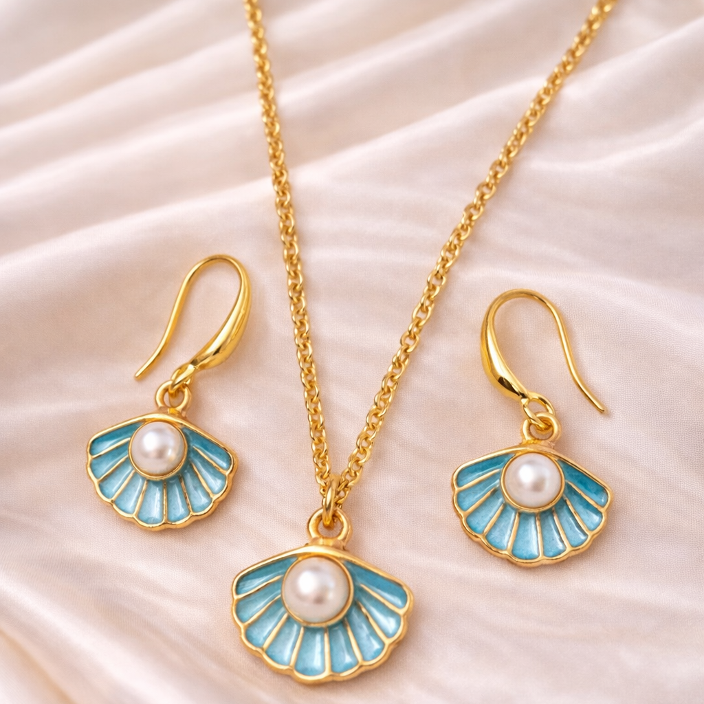 Gold-Plated Aqua Pearl Pendant Set