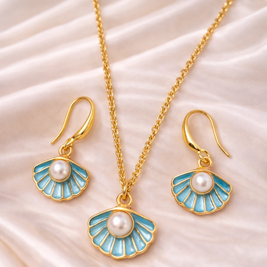 Gold-Plated Aqua Pearl Pendant Set