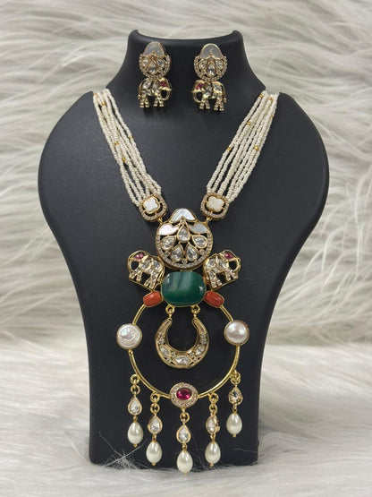 Gold Plated Kundan & Semi Cultured Pearl Choker Set