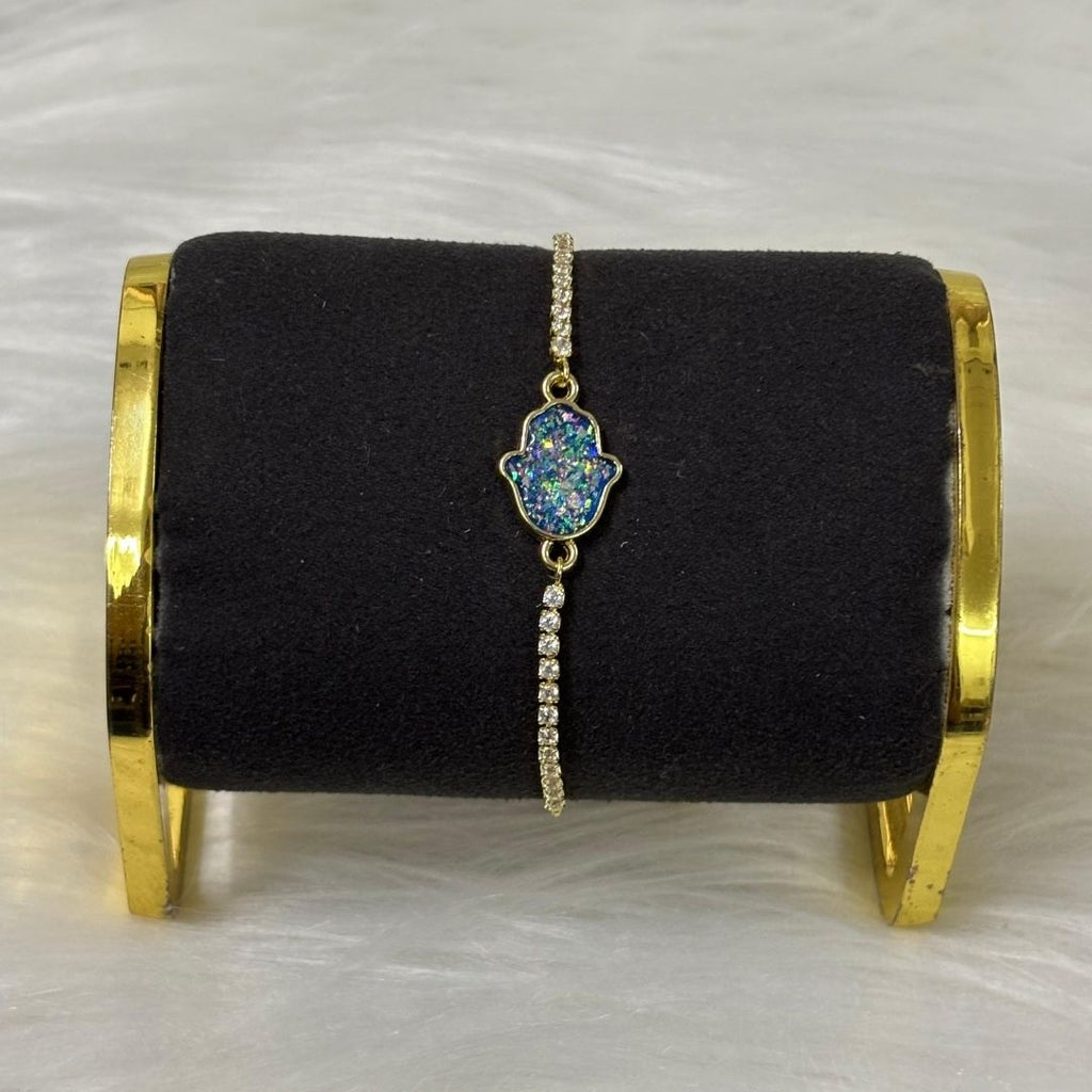 Dazzling Gold-Plated Hamsa Bracelet