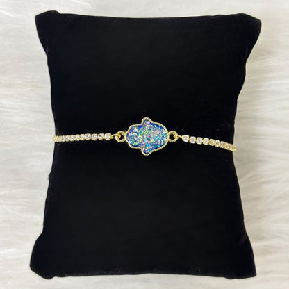 Dazzling Gold-Plated Hamsa Bracelet