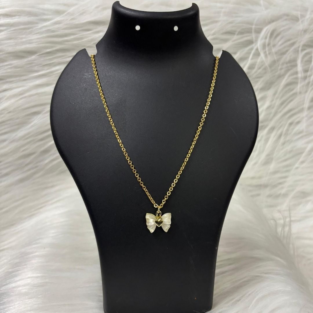 High Quality Gold Plated Ivory Grace Butterfly Chain Pendant
