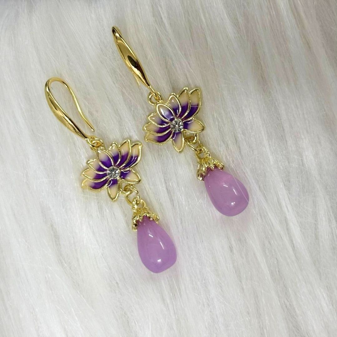 Amethyst Bloom Pearl Earrings