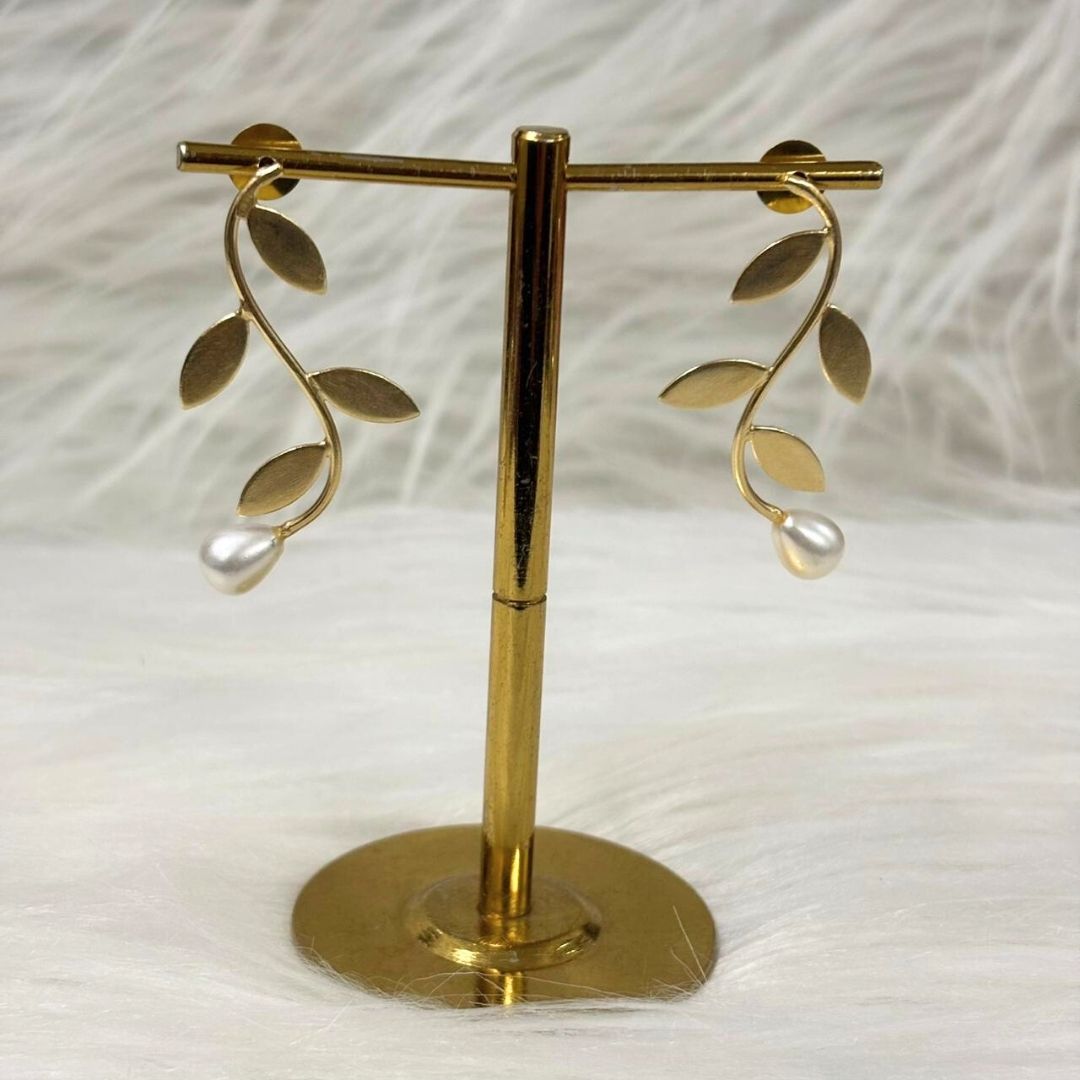 Gold-Plated Leaf Pearl Dangle Earrings