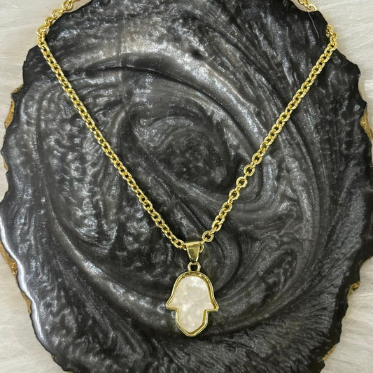 Gold‑Plated Hamsa Pendant Chain with Mother‑of‑Pearl Charm