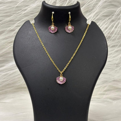 Gold Plated Purple Pearl Pendant Set