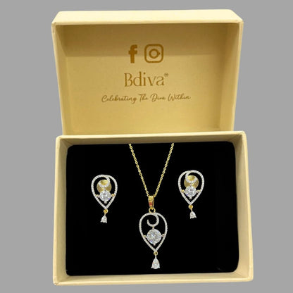 Gold-Plated Solitaire Pendant Set