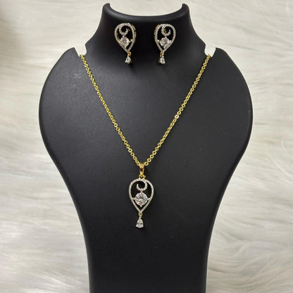 Gold-Plated Solitaire Pendant Set