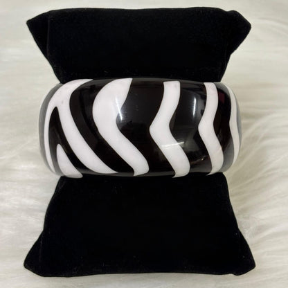 Zebra Stripe Resin Bangle