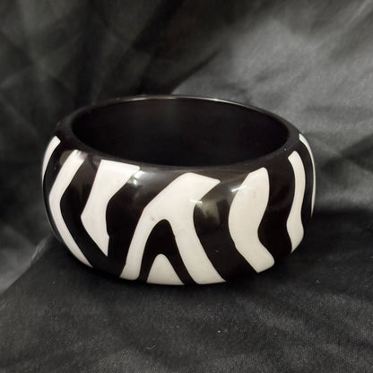 Zebra Stripe Resin Bangle