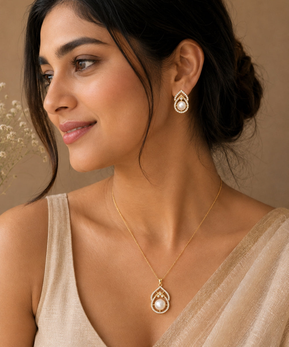 Gold Plated Cubic Zirconia Pearl Pendant Set