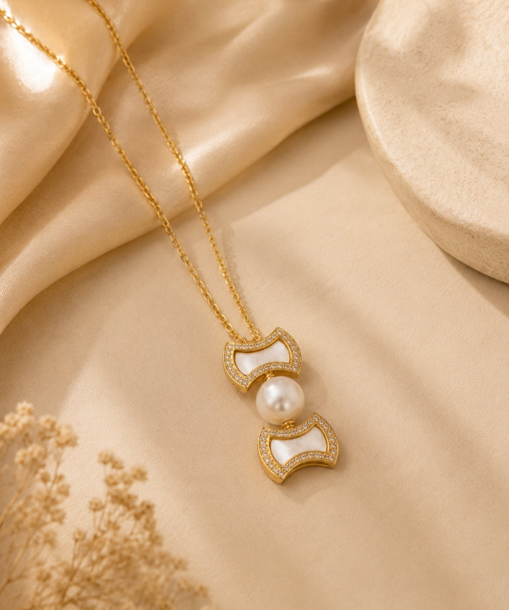 Gold Plated Pearl & Cubic Zirconia Chain Pendant